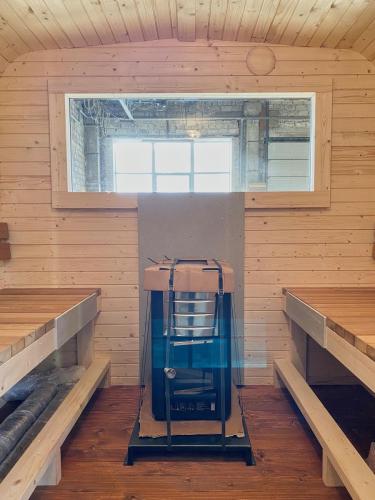 2M-CUBE Transpgrey10